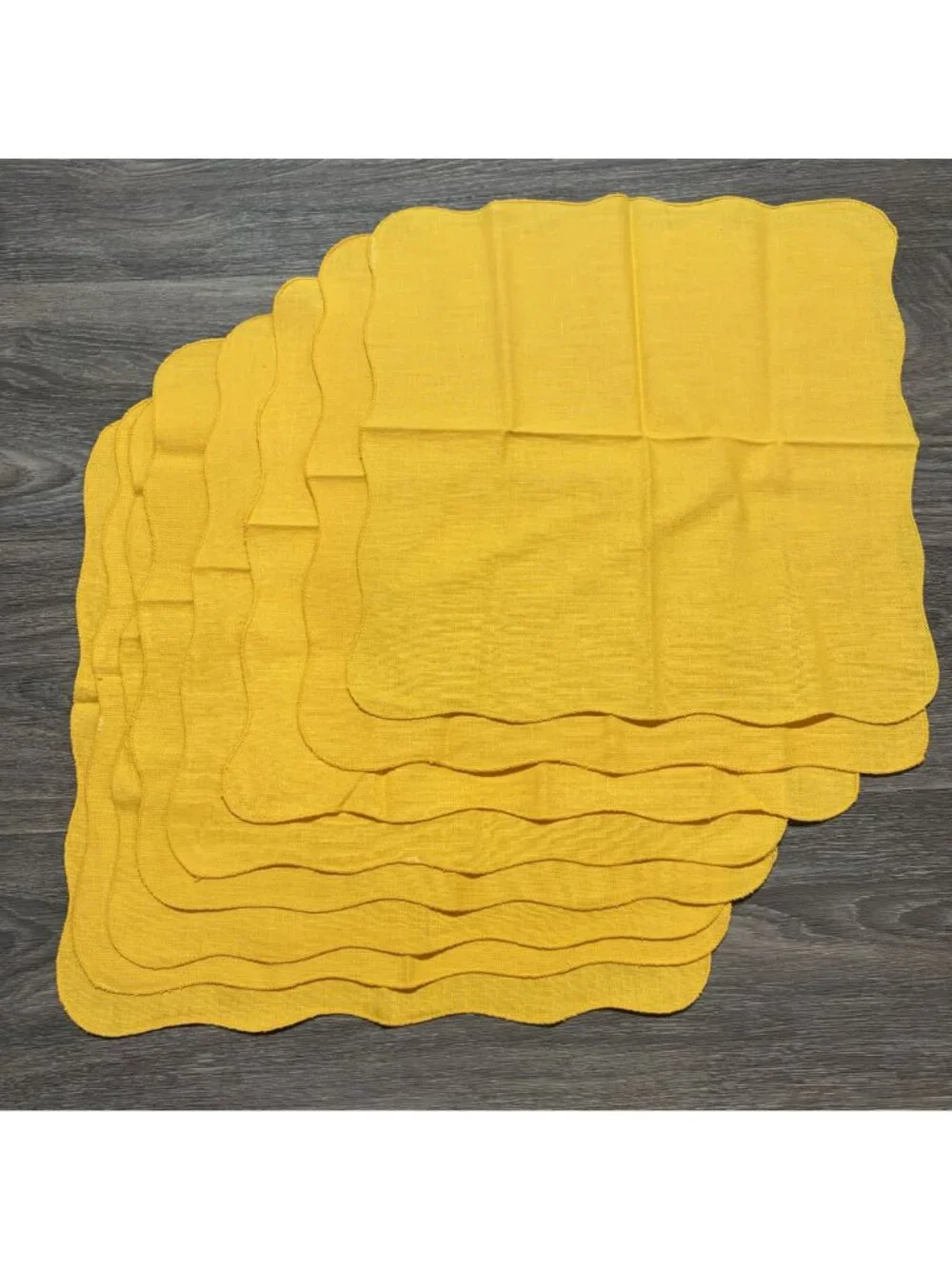 Set 8 Mustard Yellow Linen Cloth Napkins Scalloped Dinner Party Fall Tablescape